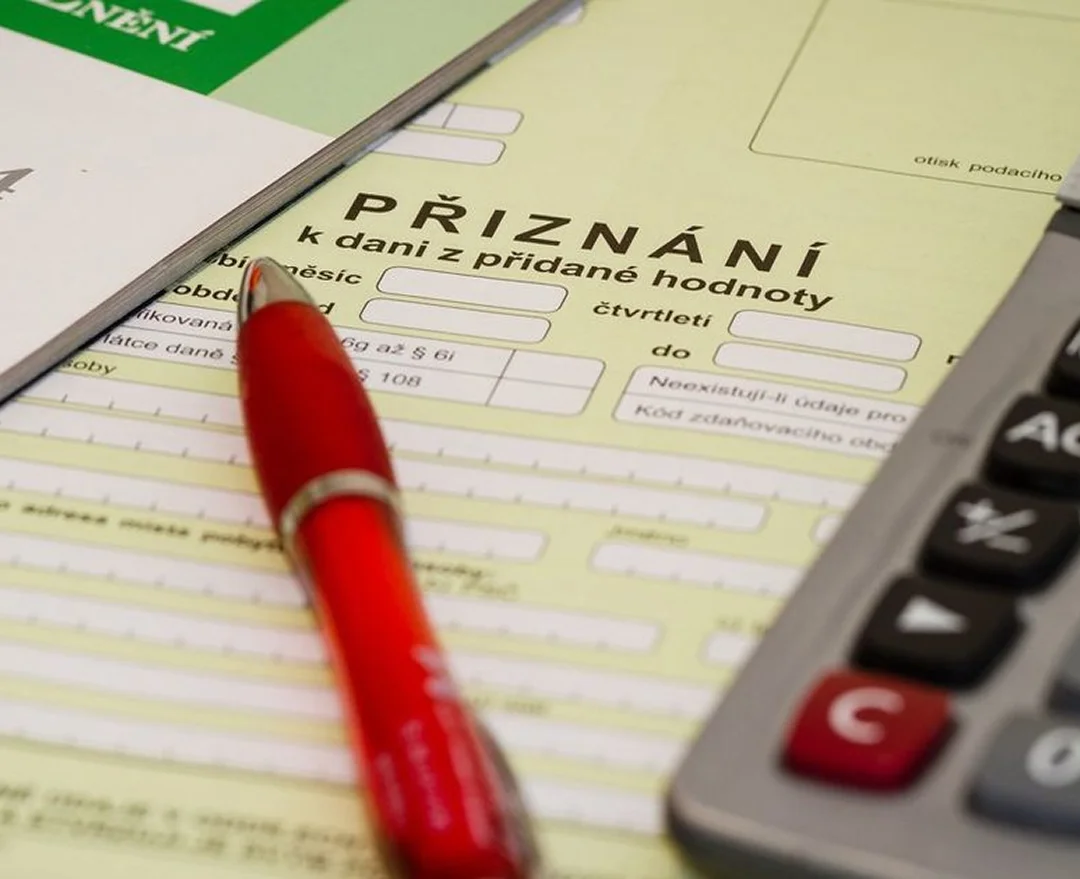 🇪🇺 MUA BÁN VỚI EU? COI CHỪNG BẠN PHẢI ĐĂNG KÝ DPH DẠNG "IDENTIFIKOVANÁ OSOBA"!